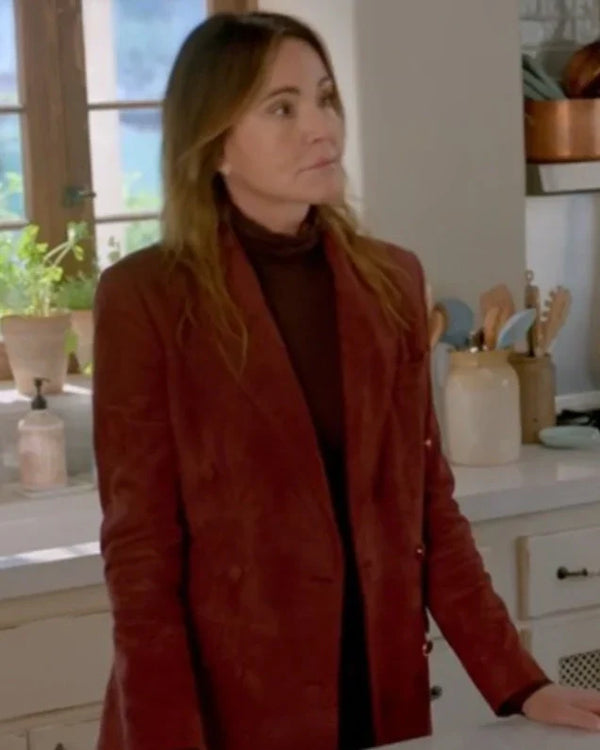 Christa Miller Shrinking S2 Burgundy Blazer