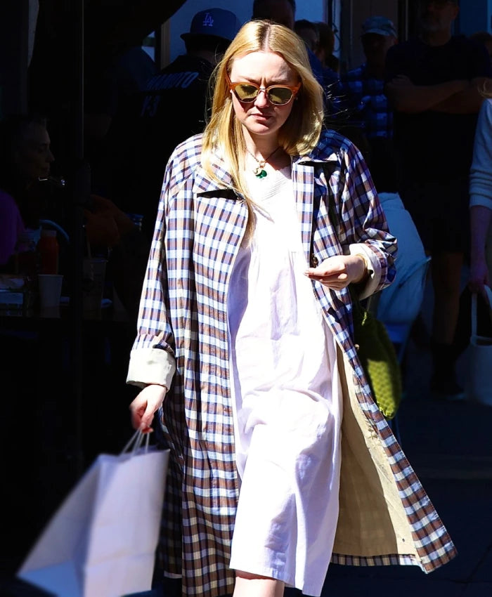 Dakota Fanning Tavishina Coat