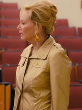 Deborah Vance Hacks S03 Golden Coat