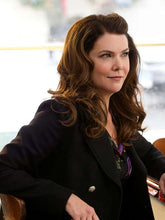 Lauren Graham Gilmore Girls Black Coat