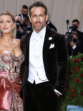 Met Gala 2022 Ryan Reynolds Velvet Suit
