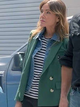 Christa Miller Shrinking S02 Green Blazer
