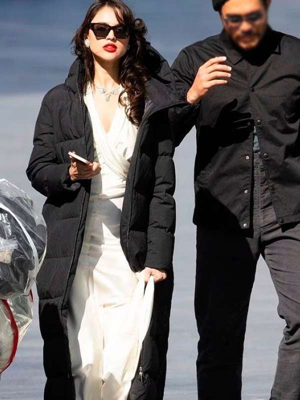Eiza González The Ministry Of Ungentlemanly Warfare Black Coat
