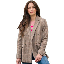 Murder In A Small Town Kristin Kreuk Coat
